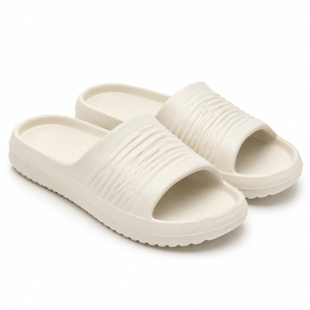 Ciabatte 40/41 in EVA bianco crema per bagno - stile slip-on